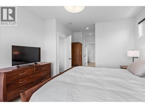 Photo 23 of 185 Diamond Way, Predator Ridge, Vernon