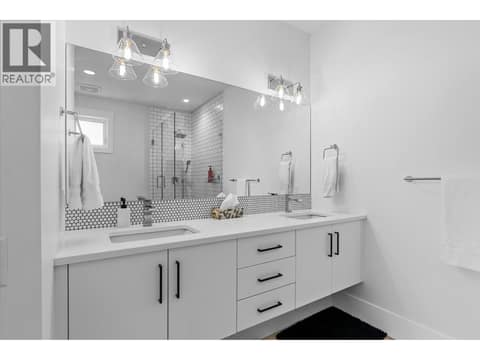 Photo 25 of 185 Diamond Way, Predator Ridge, Vernon
