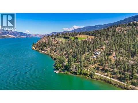 Access to Wood lake and Kalamalka Lake at 12110 Trewhitt Road W, Lake Country East / Oyama