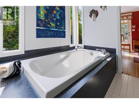 Photo 18 of 3954 Valleyview Road, Wiltse/Valleyview, Penticton