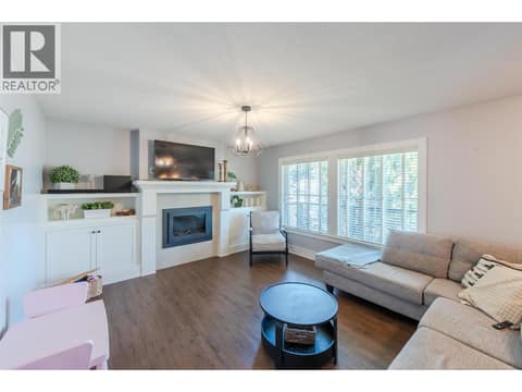 Photo 2 of 1507 Wharf Street, Trout Creek, Summerland