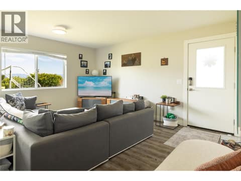 Suite at 13411 Apex Lane, Lake Country North West