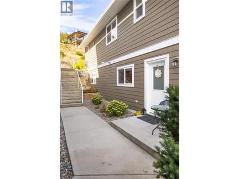Suite with separate entrance at 13411 Apex Lane, Lake Country North West