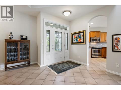 Entry when it was furnished at 3800 Gallaghers Pinnacle Way Unit# 29, South East Kelowna