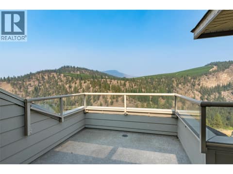 Second floor sundeck at 3800 Gallaghers Pinnacle Way Unit# 29, South East Kelowna