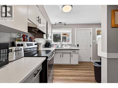 Photo 8 of 569 FORTUNE Drive, North Kamloops