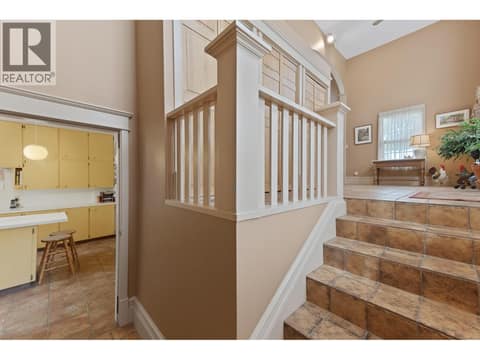 Photo 17 of 4852-4858 Lakeshore Road, Upper Mission, Kelowna