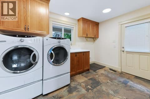Photo 38 of 4852-4858 Lakeshore Road, Upper Mission, Kelowna