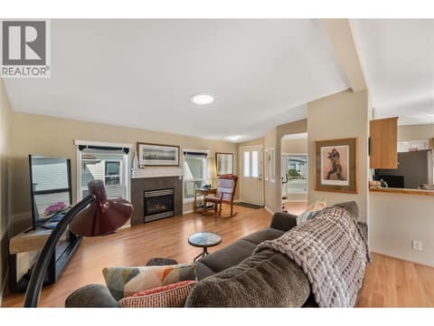 Photo 10 of 6688 Tronson Road Unit# 31, Okanagan Landing, Vernon