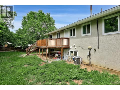 Photo 25 of 631 Brandon Avenue, North Kamloops