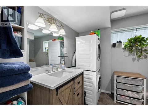 Photo 36 of 631 Brandon Avenue, North Kamloops