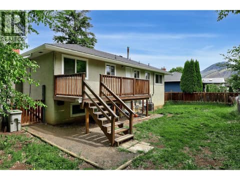 Photo 4 of 631 Brandon Avenue, North Kamloops