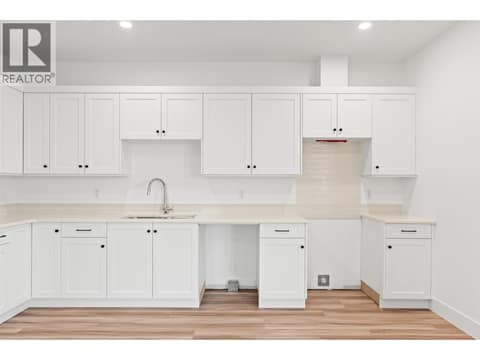 Photo 7 of 7005 Manning Place, Foothills, Vernon