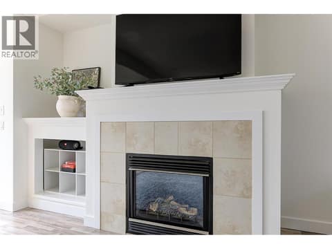 Photo 6 of 1795 Country Club Drive Unit# 204, University District, Kelowna