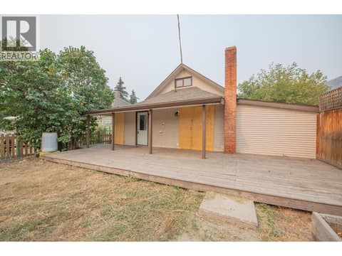 Photo 35 of 3007 38 Street, City of Vernon
