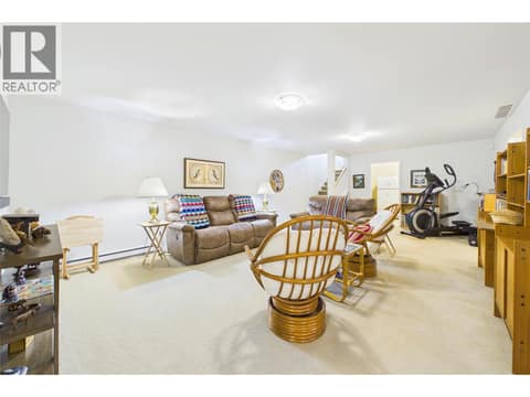 Photo 31 of 170 STOCKS Crescent Unit# 184, Wiltse/Valleyview, Penticton