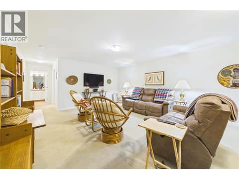 Photo 32 of 170 STOCKS Crescent Unit# 184, Wiltse/Valleyview, Penticton