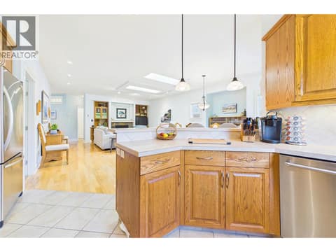 Photo 5 of 170 STOCKS Crescent Unit# 184, Wiltse/Valleyview, Penticton