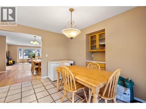 Photo 10 of 219 Strom Road, Valleyview, Kamloops