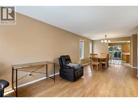 Photo 7 of 219 Strom Road, Valleyview, Kamloops