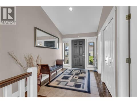 Large entry way at 2493 Ironridge Road, Smith Creek, West Kelowna