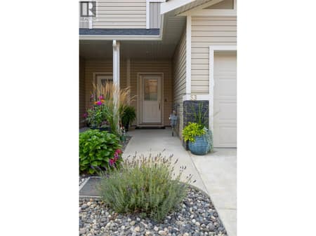 Photo 2 of 4600 Okanagan Avenue Unit# 53, Okanagan Landing, Vernon