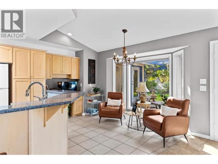 Bright sitting / breakfast nook off kitchen. at 4000 Gallaghers Terrace, South East Kelowna