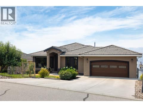 Front of the home at 10 Bayview Heights, Middleton Mountain Coldstream