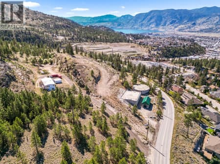 Photo 6 of 138 SALIKEN Drive, Columbia/Duncan, Penticton
