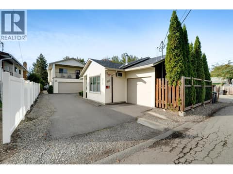 Photo 54 of 560 & 562 Christleton Avenue, Kelowna South