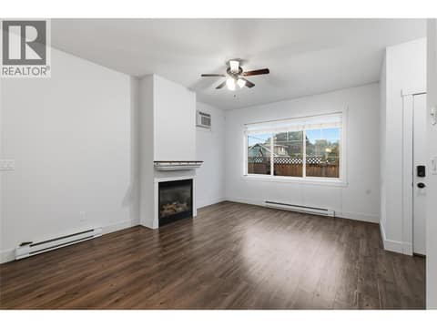 CARRIAGE HOUSE #2 LIVING ROOM at 560 & 562 Christleton Avenue, Kelowna South