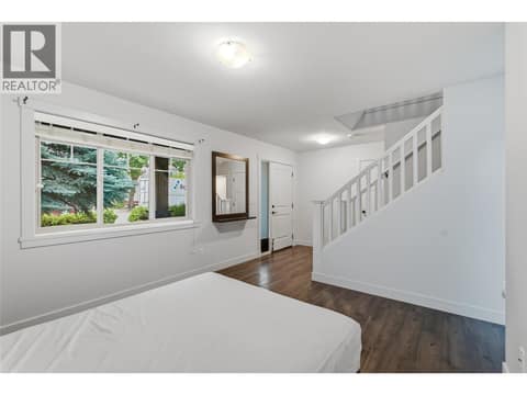 MAIN HOUSE #1 DEN/FLEX AREA at 560 & 562 Christleton Avenue, Kelowna South