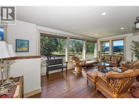 Photo 11 of 211 Pleasant Valley Cross Road, Armstrong/ Spall.