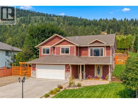 Photo 2 of 1808 Skyview Crescent, Lumby Valley