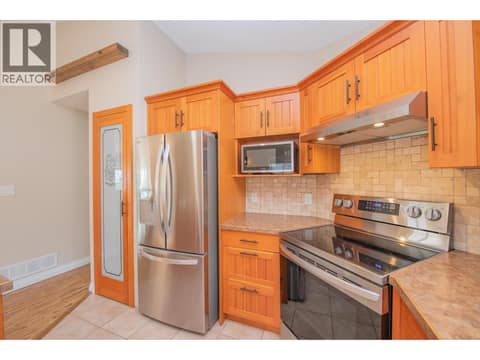 Photo 8 of 1808 Skyview Crescent, Lumby Valley