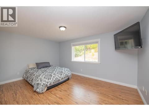 Master bedroom at 1808 Skyview Crescent, Lumby Valley
