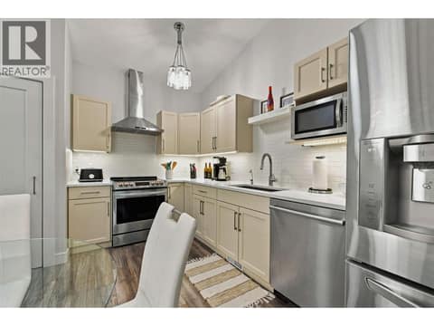Photo 8 of 3508 24th Avenue Unit# 15, City of Vernon