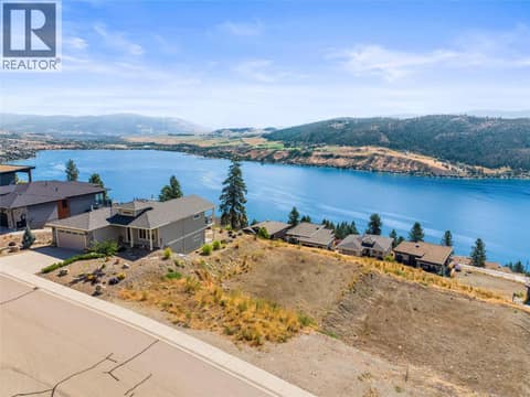 Photo 4 of 8948 Hampshire Crescent, Adventure Bay, Vernon