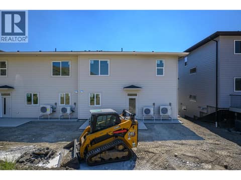 Photo 37 of 4313 Painted Turtle Drive, Alexis Park, Vernon