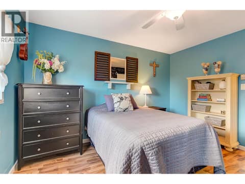 Photo 23 of 1506 Johnson Street, Trout Creek, Summerland