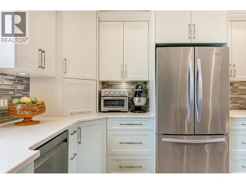 Photo 6 of 1506 Johnson Street, Trout Creek, Summerland