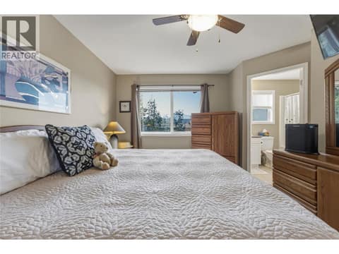 Photo 15 of 4407 20th Street Unit# 4, Harwood, Vernon