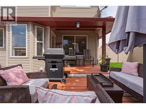 Photo 28 of 4407 20th Street Unit# 4, Harwood, Vernon