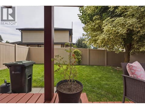 Photo 30 of 4407 20th Street Unit# 4, Harwood, Vernon