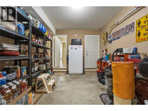 Photo 32 of 4407 20th Street Unit# 4, Harwood, Vernon