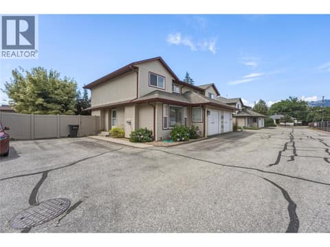 Photo 35 of 4407 20th Street Unit# 4, Harwood, Vernon