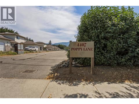 Photo 39 of 4407 20th Street Unit# 4, Harwood, Vernon