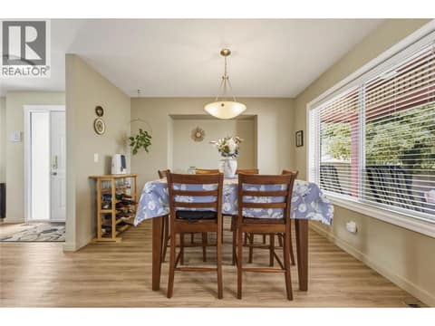 Photo 9 of 4407 20th Street Unit# 4, Harwood, Vernon