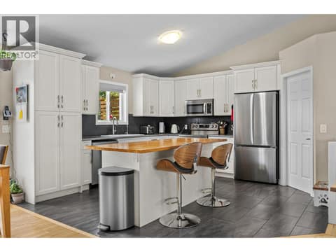 Photo 12 of 2735 Northview Place, Lake Country East / Oyama