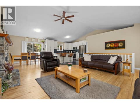 Photo 8 of 2735 Northview Place, Lake Country East / Oyama